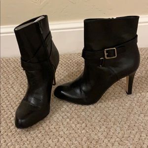 Ann Taylor ankle boots